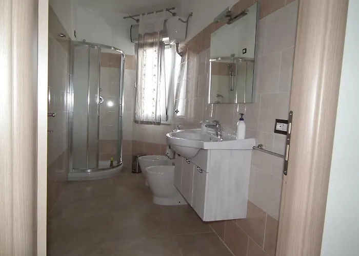 Fausthome * Assemini